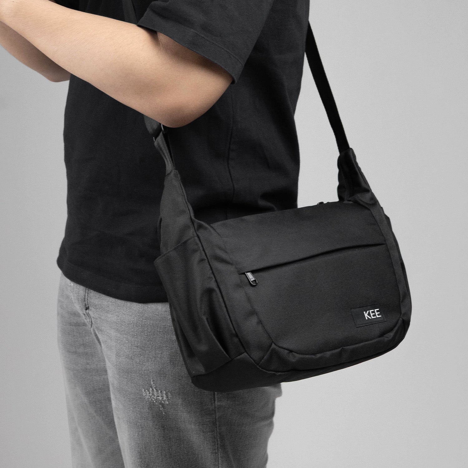 Assist Camera Sling Bag