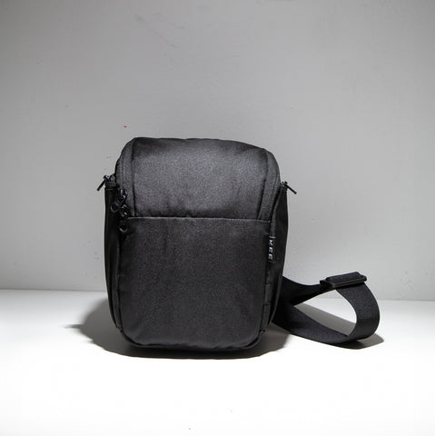 LARVAE 2.0 CAMERA SLING BAG - SAMPLE SALE-Tas Kamera-KEE INDONESIA