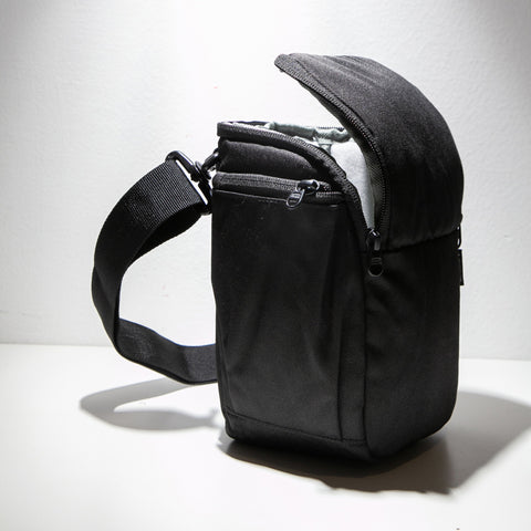 LARVAE 2.0 CAMERA SLING BAG - SAMPLE SALE-Tas Kamera-KEE INDONESIA